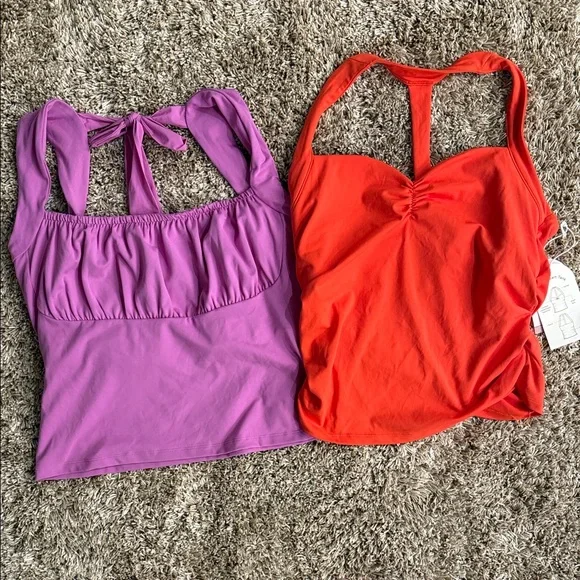 Women's Sweetheart And Halter Sleeveless Tops - Picture 3 of 7